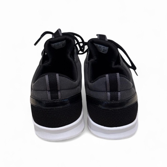 Lacoste Light 2.0 HTB Sneakers Black White Size 9.5 NIB - Picture 7 of 11